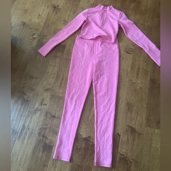 2 pc - Picture 2 of 3